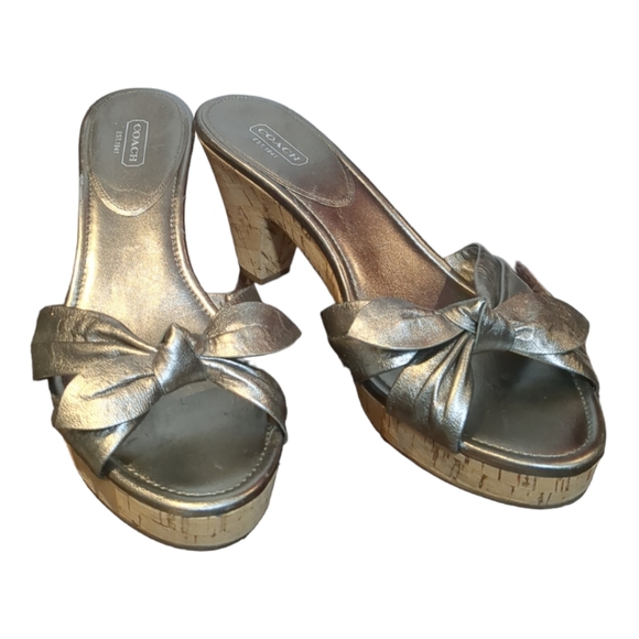 Coach Luxury Silver Slides Platform Sandals Size 10. - Picture 5 of 16